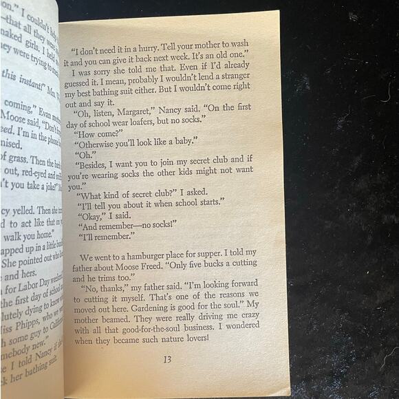 Are You There God? It’s Me, Margaret by Judy Blume | 1991 | Vintage Banned Book - Picture 4 of 10